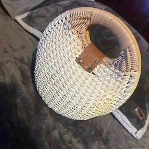 Vacation Woven Beach Bag Round Cream Colored